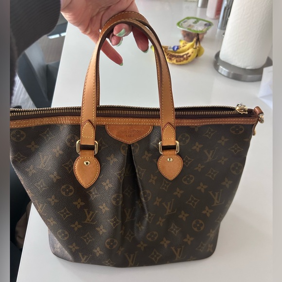 Louis Vuitton Palermo - Picture 3 of 16